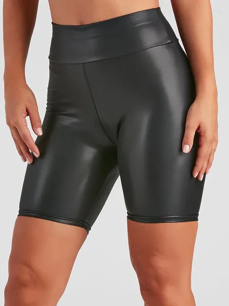 Short féminin High Taies Motte de cuir mat