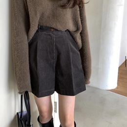 Shorts pour femmes Corée du Sud Chic Automne Rétro Niche Taille haute Tout avec une pincée plissée Sentiment lâche jambe large velours côtelé femmes