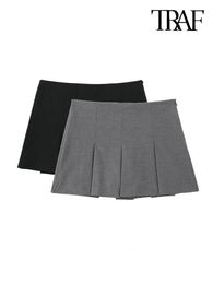 Shorts pour femmes TRAF femmes mode avec jupes Shorts plissés Vintage taille haute fermeture éclair latérale femme Skort Mujer 230209