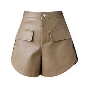 Shorts pour femmes Femmes sexy hauts courants cuir Pu en cuir 2023 Automne et hiver split shorts à jambes A-line shorts y240425