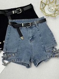 Damesshort Zoki Sexy Hollow Out Denim Shorts Women Strtwear Casual High Taille Jeans Shorts Koreaanse vintage Harajuku Design vrouwelijke shorts Y240420