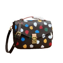 Umhängetasche für Damen, Designer, neues Design, Graffiti-Briefträgertasche, tragbar, Größe 23 cm