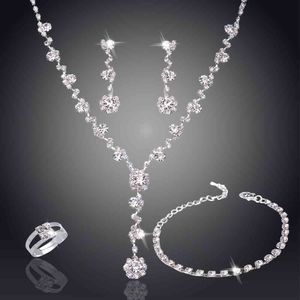 Dames Zilveren Kleur Mode Bruiloft Luxe Crystal Parel Ketting / Armband / Ring / Oorbellen Dames Sieraden Sets voor Bruids