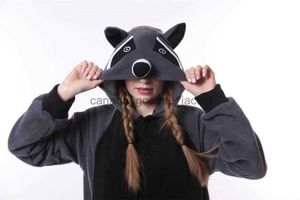 Salón para dormir para mujer Disfraces de anime HKSNG Animal Adulto Pijamas de mapache gris Dibujos animados Mapache negro Onesies Cosplay Regalo de Navidad general L230913