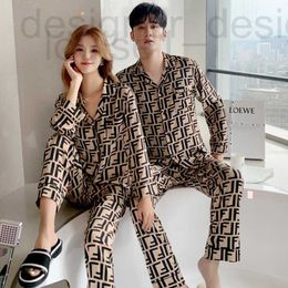 Diseñador de salón para dormir para mujer Nuevo par de pijamas Moda Traje de manga larga para hombres delgados Ropa para el hogar de seda Cárdigan Lata de hielo para mujer 4UXS Z4MT