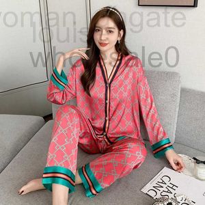 Sleep Sleep Sleep Lounge Designer Sleepwear 2022 Spring New Style Femme à manches longues Pajamas Set Ice Silk imprimé Pajamas 854O WP7T YOI UWWJ