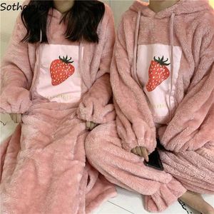 Dames slaap lounge roze aardbeien pyjama sets vrouwen flanel pluche dikke dikke thermische zoete kawaii nachtkleding ruches broek losse dagelijkse trendy t221017