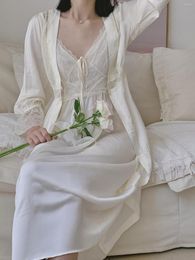 Dames Sleep Lounge Dames Sleepwear Sexy Pyjama Vrouwen ijs lint borstkussen kant tweedelig gewaad pure nachthemd bruid ochtendjurk huiskleding kan 2023SS nieuw worden gedragen