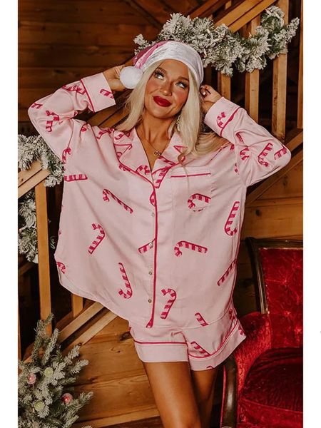 Women s Sleep Lounge Femmes Satin Père Noël Imprimé Shorts Homewear Ensemble De Noël Décontracté Lâche Manches Longues Chemises Pyjama Costumes De Noël Vêtements De Nuit 231208