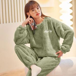 Dames Nachtkleding 2024 Winter Flanellen Pyjama Dames Homewear Koreaanse versie Lange mouwen Verdikte Warm Koraal Fluwelen Loungewear Set