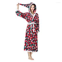 Dames slaapkleding Autumnwinter Kerst geruite Bathrobe Wizard Hoed Haped Color Matching Lace Flannel Nightgown Fashion Women's