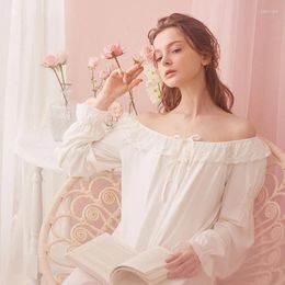 Vêtements de nuit pour femmes automne Style princesse chemise de nuit dentelle Vintage Pijamas longue chemise de nuit rose et blanc chemise de nuit