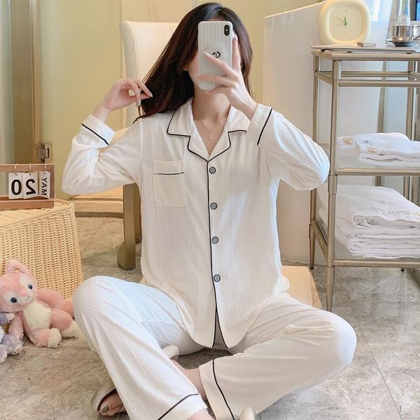 Vêtements de nuit pour femmes Automne Hiver Coton Imitation Manches Longues Femmes Pyjamas Ensemble Solide Blanc Cardigan Pyjamas Grande Taille Lâche Femme Costume