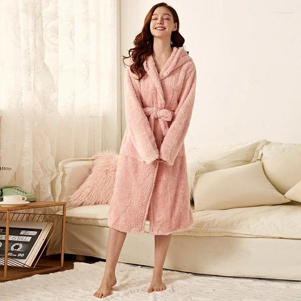 Vêtements de nuit pour femmes Automne Hiver Flanelle Douce À Capuchon Chemises De Nuit Pour Femmes Épaissir Robe Kimono Cardigan Style À Lacets Chemise De Nuit Lounge Wear