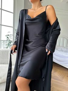 Dames slaapkleding Zwart Satin Pyjama Set Long Slve Robe met riem V Neck Slip Dress Dames Slpwear Loungewear Y240426
