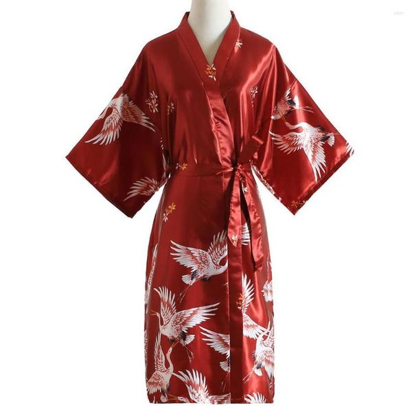 Vêtements de nuit pour femmes Robe de peignoir de mariée Robe de mariée à col en V Robe de mariée Kimono Été Imprimer Chemise de nuit en vrac Satin Robe de maison Robe de salon