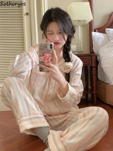 Vêtements de sommeil pour femmes colorés pyjama à rayures sets femmes cols sweet bend-down girl japonais inspires collège dortoir élégant lâche
