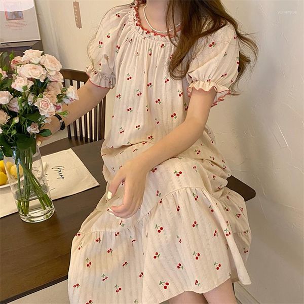 Vêtements de nuit pour femmes en coton Cherry Ins Summer Soft Wear Out Home Robe de nuit à manches courtes Simple Internet Celebrity Princess O-Neck Korean