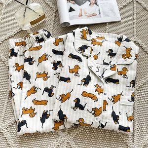 Vêtements de nuit pour femmes Teckel Dog Print Loungewear Femmes Printemps Automne Coton Daim Tissu Mignon Pyjamas Pour Hommes Confort Costume À La Maison