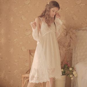 Damen-Nachtwäsche, Feen-Lounge-Set, weiß, sexy Spitze, Nachtkleid, Peignoir, Prinzessinnen-Nachtwäsche, Vintage-Kleid und Robe-Sets für Frauen