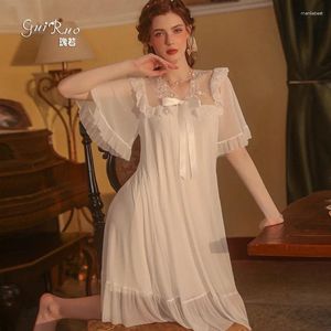 Fashion de nuit pour femmes sexy guaze godness long sommiers dame home cotish night cherse steliny style nightgown robe set