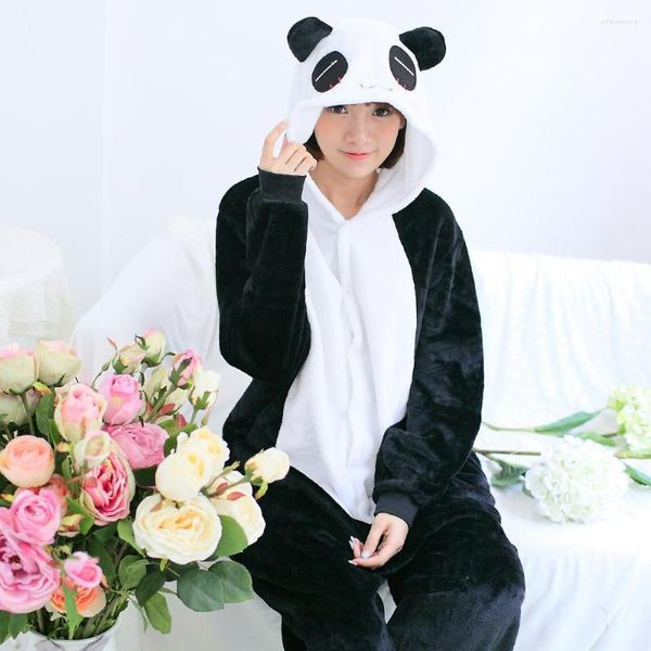 Ropa de dormir para mujer Moda Primavera Otoño Invierno Mujeres Ropa de hogar Panda Pig Terciopelo con capucha Pijamas de una pieza Señora Camisón Albornoz Ropa Regalo