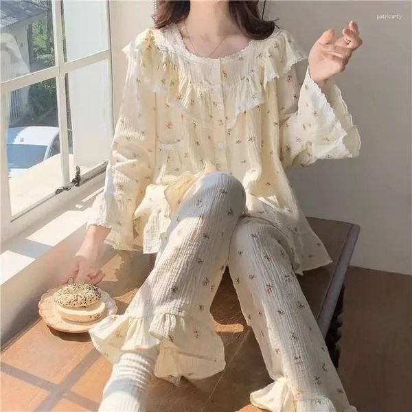 Ropa de sueño para mujeres Floral Women Pajama Sets Lace Piiama Spring 2 piezas Corea de manga larga coreana Noche de volante viste un botón para dormir