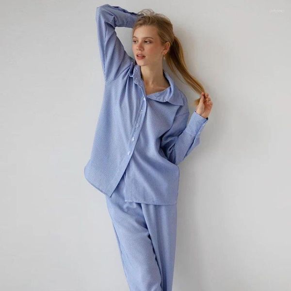 Vêtements de nuit pour femmes style français lâche bleu rayé imprimé automne et hiver pyjamas à manches longues en gros vêtements de maison pour dames peuvent être portés