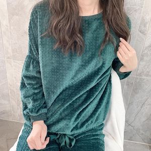 Vrouwen Nachtkleding Groen Fluwelen Pyjama Sets Nachtjapon Hoge Kwaliteit Elegante Dames Verdikte Flanellen Broekpakken Thuis Kleding
