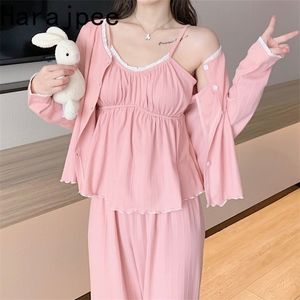 Dames slaapkleding Harajpee dames pyjama driedelige set borstkussens chic slaapkleding zoete nachthemd camisole vestiging broek Spring zomerpak 220913