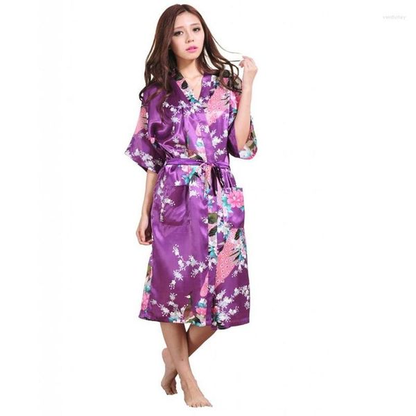 Vêtements de nuit pour femmes High Fashion Purple Chinois Mariée Robe de mariée Robe Femmes Rayon Nightwear Sexy Kimono Bath Taille S M L XL XXL XXXL Z013