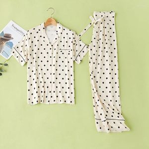 Vêtements de nuit pour femmes Accueil Coton Viscose Jaune Bas Pois Imprimé Femmes Pyjamas Costume Vêtements Décontractés Ensemble