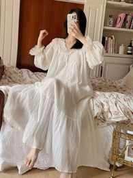 Vêtements de nuit pour femmes Corée Style Chemise de nuit Printemps Automne Manches longues Dames Chemises de nuit Patchwork Dentelle Doux Vêtements de nuit pour femme 2023
