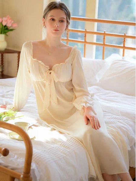 Ropa de dormir para mujeres Damas francesas vintage princesas mujeres primavera larga pijama seda