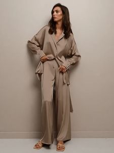 Dames slaapkleding linad palazzo broek dames pyjama's set af te schakelen kraag gewaden met riem lange mouwen slaapkleding pure kleur satijnen huispak 230314