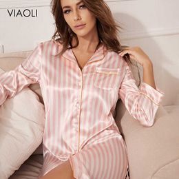 Vêtements de nuit pour femmes Lâche Manches longues Peignoir Sexy Rayé Slim Fit Mode Femmes Homewear Nuit Pyjamas Cadeaux De Fête De Mariée Sexy Satin Robe Nouveau T221006