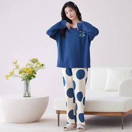 Ropa de dormir para mujer Ropa de salón Mujeres Tops de manga larga Pantalones Ropa de dormir Trajes Moda Estampado de flores con almohadilla en el pecho