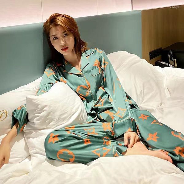 Vêtements de nuit pour femmes homme femmes pyjamas en soie costumes filles printemps à manches longues Section mince douce Version coréenne grande taille vêtements de maison