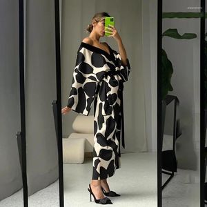 Vêtements de nuit pour femmes, Cardigan à rayures de lait, pyjama imprimé en Satin, doux, élégant, ample, mode confortable, robe de nuit, vêtements de nuit sexy