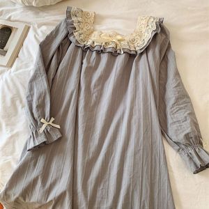 Vêtements de nuit pour femmes chemise de nuit Vintage chemise de nuit princesse femmes bleu robe à manches longues chemises de nuit pour