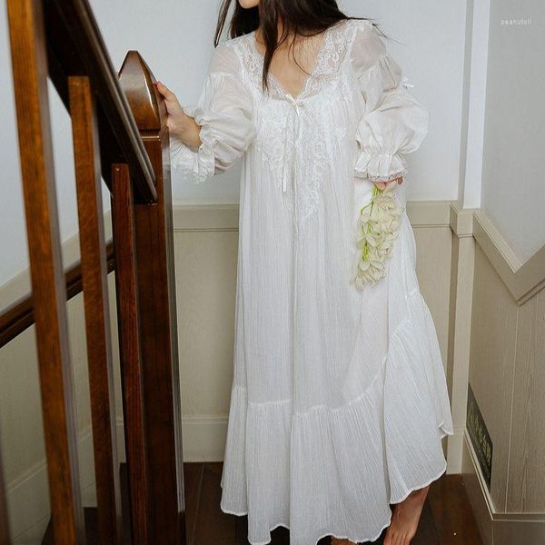 Vêtements de nuit pour femmes Chemise de nuit Femmes Robe de coton romantique Vintage Princesse Fille Blanc Bleu Clair Robe de nuit Médiévale Style rétro