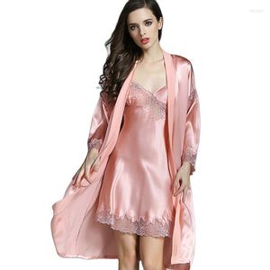 Vêtements de nuit pour femmes P9930 Gros Femmes Pyjamas Eté Automne Hiver Robe Sexy Deux Costume Ensemble De Robe De Soie Lourde