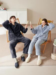 Pyjamas de nuit pour femmes Couple hiver épaissi Simple décontracté grande taille flanelle hommes automne/hiver vêtements de maison costume polaire corail