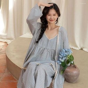 Vêtements de nuit pour femmes pijama féminino imprimé femmes florales automne vêtements d'hiver maison trois pièces set pyjamas à manches longues femelle