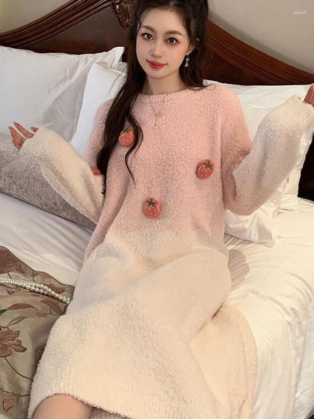 Vêtements de nuit pour femmes Pyjamas de princesse Vêtements de nuit pour femmes en peluche épaisse hiver chaud filles douces imprimer chemise de nuit mignonne coréenne homewear
