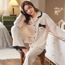 Vêtements de nuit pour femmes QSROCIO ensemble de pyjamas pour femmes mode gaufré tricoté loisirs vêtements de nuit coton mélangé longue décontracté Homewear vêtements de nuit Femme 3XL 230303