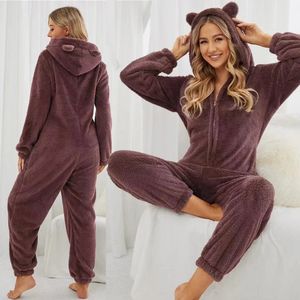 Dames nachtkleding S-5XL Winter warme pyjama met capuchon Dames pluizig koraalfleece rompertjes Jumpsuits Dikker fleece nachtkleding overall met capuchon 231205