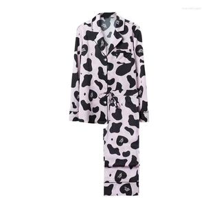 Vêtements de nuit pour femmes Satin rose mignon vache imprimer pyjamas 2 pièces ensemble à manches longues pantalon costumes dames Pijama costume pour femme Homewear