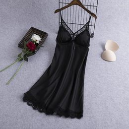 Vêtements de nuit pour femmes Chemise de nuit sexy en dentelle noire Femmes Spaghetti Strap Chemise de nuit Nuisette d'été Satin Robe de nuit Robe de maison Robe de détente