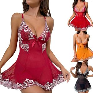 Vêtements de nuit pour femmes Lingerie sexy Femmes Porno Pyjamas érotiques Dentelle Chemise de nuit Sexe Babydolls Vêtements Robe transparente avec strings culottes